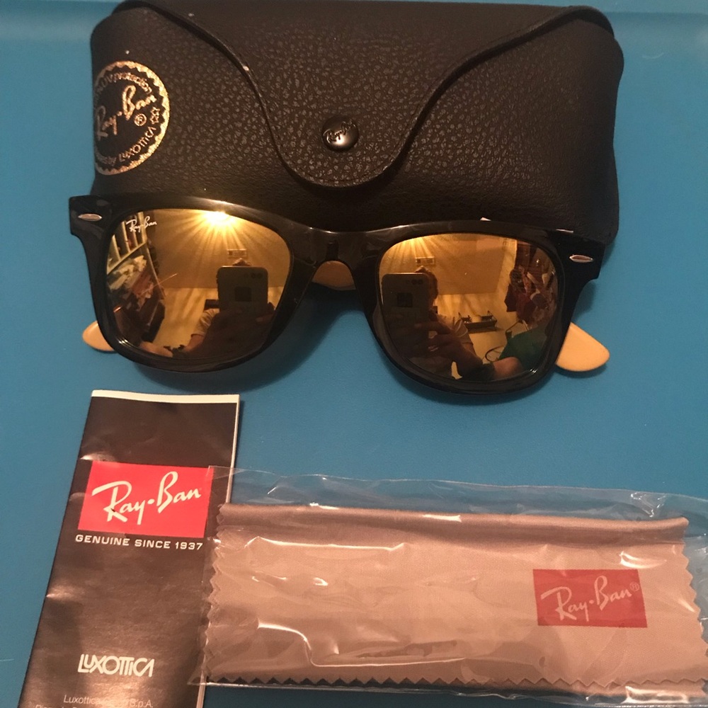 RayBan wayfarer